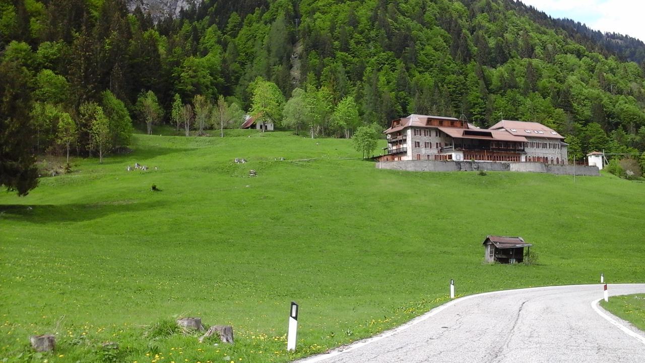 Hotel Pradibosco Agrituristico Sauris di Sopra Exterior photo